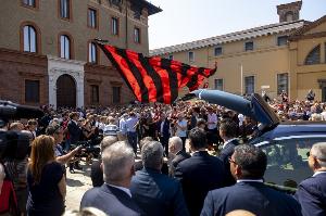 马尔蒂尼缅怀巴雷西：仿佛我们再次列队，向老队长致敬